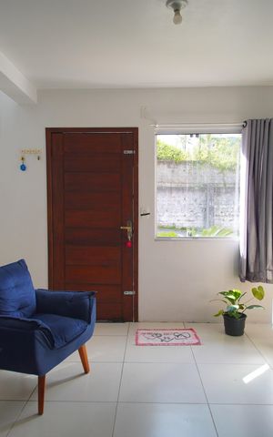 Casa à venda com 60m², 2 quartos e 2 vagasSala