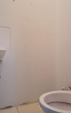 Casa à venda com 60m², 2 quartos e 2 vagasLavabo