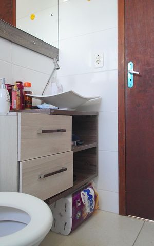 Casa à venda com 60m², 2 quartos e 2 vagasBanheiro