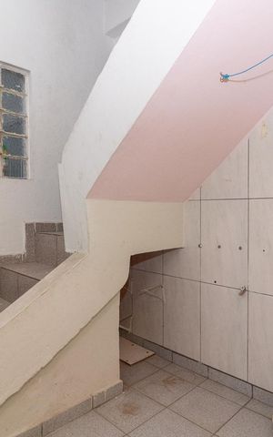 Casa à venda com 100m², 1 quarto e 1 vagaÁrea de Serviço 2