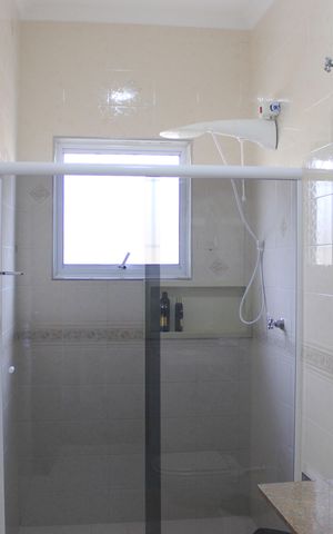 Casa à venda com 420m², 5 quartos e 4 vagasBanheiro da Suíte