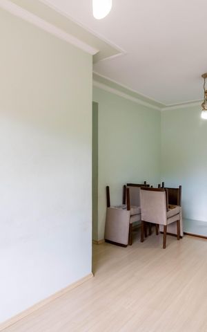 Apartamento à venda com 77m², 2 quartos e 1 vaga Apartamento à venda com 77m², 2 quartos e 1 vagaSala