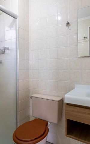 Apartamento à venda com 77m², 2 quartos e 1 vaga Apartamento à venda com 77m², 2 quartos e 1 vagaBanheiro da Suíte