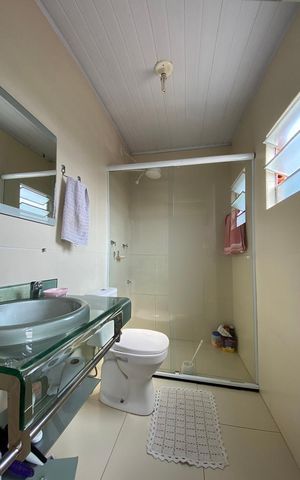 Casa à venda com 105m², 3 quartos e 1 vagaBanheiro Social