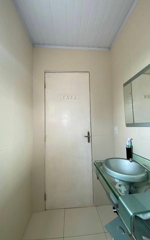Casa à venda com 105m², 3 quartos e 1 vagaBanheiro Social