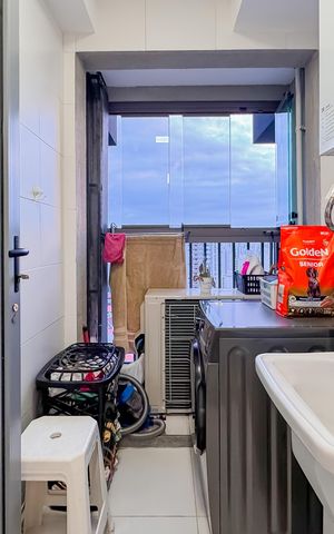 Apartamento à venda com 72m², 2 quartos e 1 vaga Apartamento à venda com 72m², 2 quartos e 1 vagaÁrea de Serviço