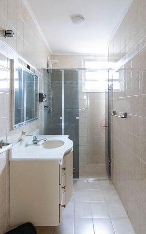 Apartamento à venda com 74m², 2 quartos e 1 vaga Apartamento à venda com 74m², 2 quartos e 1 vagaBanheiro