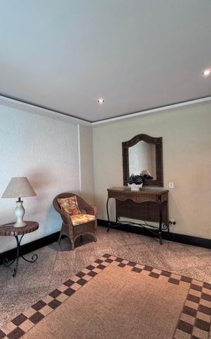 Apartamento à venda com 220m², 4 quartos e 2 vagas Apartamento à venda com 220m², 4 quartos e 2 vagasÁrea comum