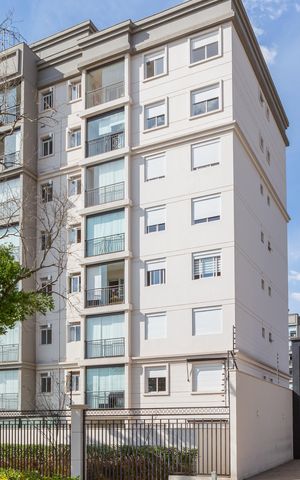 Apartamento para alugar com 56m², 2 quartos e 1 vaga Apartamento para alugar com 56m², 2 quartos e 1 vagaFachada