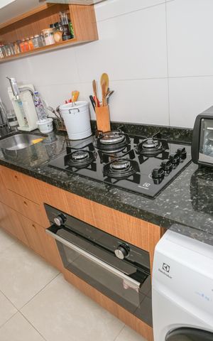 Apartamento para alugar com 56m², 2 quartos e 1 vaga Apartamento para alugar com 56m², 2 quartos e 1 vagaCozinha e Área de Serviço