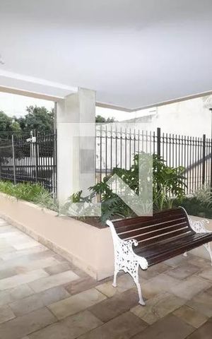 Apartamento à venda com 77m², 3 quartos e 1 vagaÁrea comum