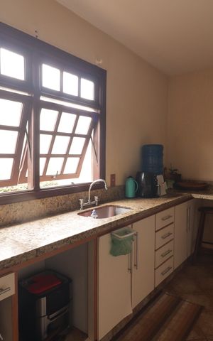 Casa à venda com 228m², 3 quartos e 4 vagasCozinha