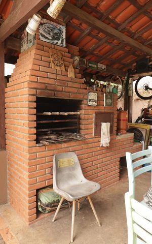 Casa à venda com 228m², 3 quartos e 4 vagasÁrea comum - Churrasqueira