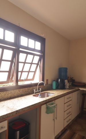 Casa à venda com 228m², 3 quartos e 4 vagasCozinha
