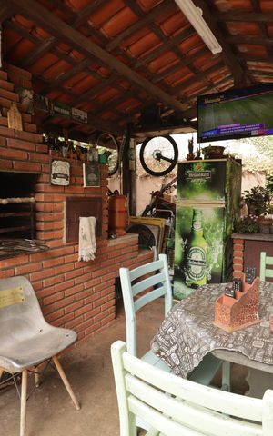 Casa à venda com 228m², 3 quartos e 4 vagasÁrea comum - Churrasqueira