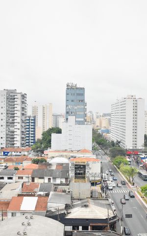 Apartamento para alugar com 37m², 1 quarto e sem vaga Apartamento para alugar com 37m², 1 quarto e sem vagaVista da Sacada