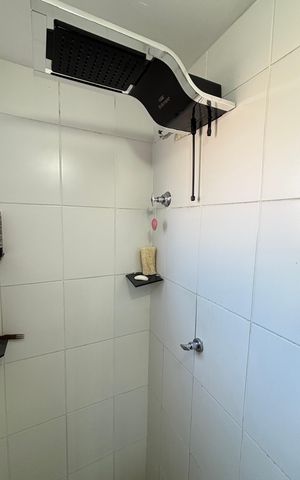 Apartamento à venda com 57m², 2 quartos e 1 vaga Apartamento à venda com 57m², 2 quartos e 1 vagaBanheiro