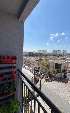 Apartamento à venda com 57m², 2 quartos e 1 vaga Apartamento à venda com 57m², 2 quartos e 1 vagaVaranda