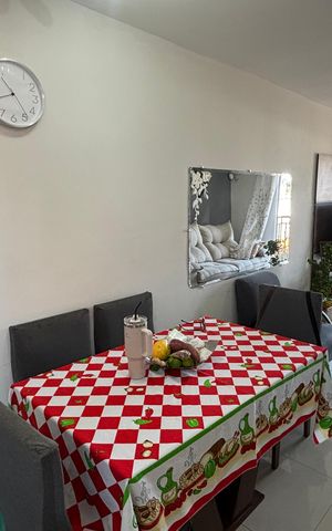 Apartamento à venda com 57m², 2 quartos e 1 vaga Apartamento à venda com 57m², 2 quartos e 1 vagaSala