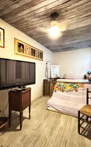 Casa à venda com 400m², 4 quartos e 4 vagas Casa à venda com 400m², 4 quartos e 4 vagasQuarto 1