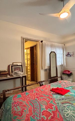Casa à venda com 400m², 4 quartos e 4 vagas Casa à venda com 400m², 4 quartos e 4 vagasQuarto 1