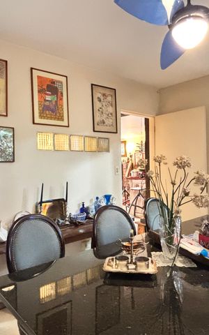 Casa à venda com 400m², 4 quartos e 4 vagas Casa à venda com 400m², 4 quartos e 4 vagasSala de Jantar