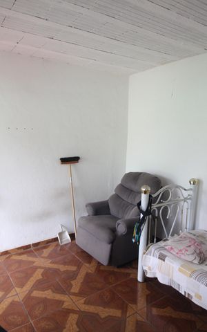 Casa à venda com 700m², 2 quartos e 8 vagasQuarto 1