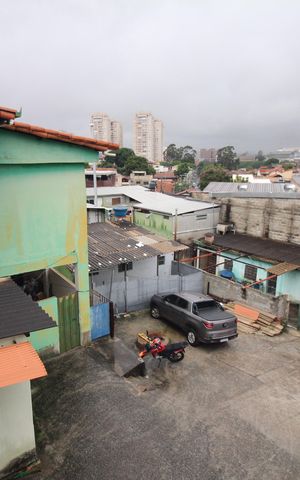 Casa à venda com 700m², 2 quartos e 8 vagasVaranda