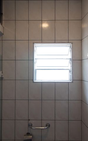 Casa à venda com 250m², 3 quartos e 3 vagas Casa à venda com 250m², 3 quartos e 3 vagasBanheiro