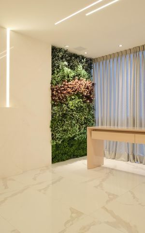Casa de condomínio à venda com 356m², 5 quartos e 4 vagas Casa de condomínio à venda com 356m², 5 quartos e 4 vagasSala