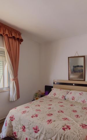 Casa à venda com 224m², 4 quartos e 7 vagas Casa à venda com 224m², 4 quartos e 7 vagasQuarto 3