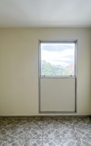 Apartamento para alugar com 78m², 3 quartos e 1 vagaQuarto 2