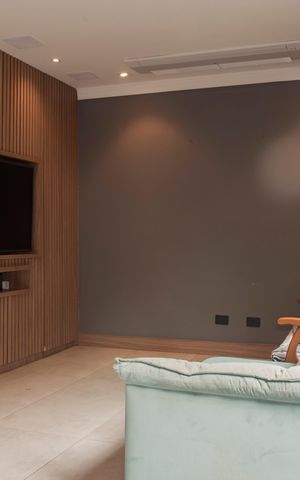 Casa à venda com 381m², 3 quartos e 3 vagasSala