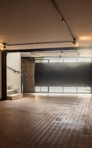 Casa à venda com 381m², 3 quartos e 3 vagasGaragem