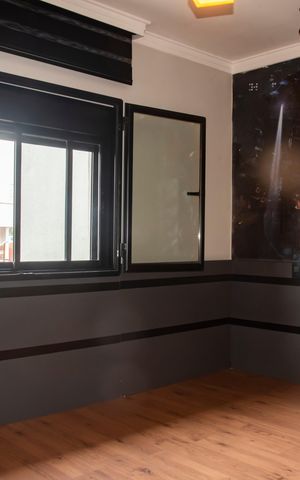 Casa à venda com 381m², 3 quartos e 3 vagasQuarto