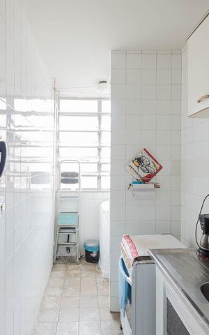 Apartamento à venda com 41m², 2 quartos e sem vagaCozinha e Área de Serviço