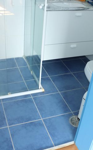 Casa de condomínio para alugar com 300m², 5 quartos e 4 vagasBanheiro da Suíte 3