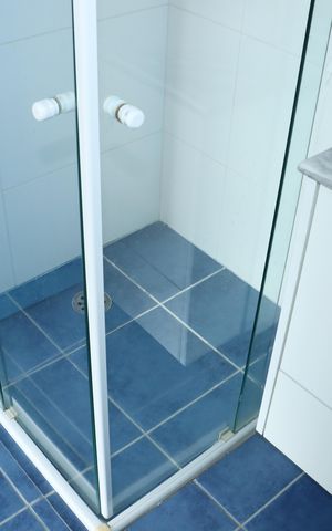 Casa de condomínio para alugar com 300m², 5 quartos e 4 vagasBanheiro da Suíte 3