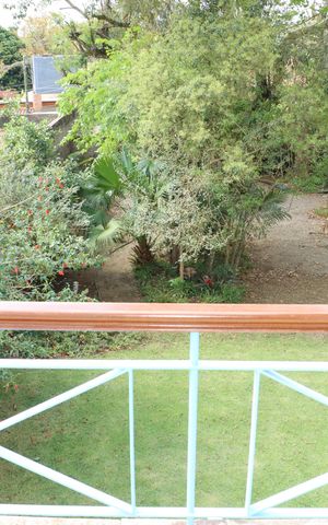 Casa de condomínio para alugar com 300m², 5 quartos e 4 vagasSuíte 4