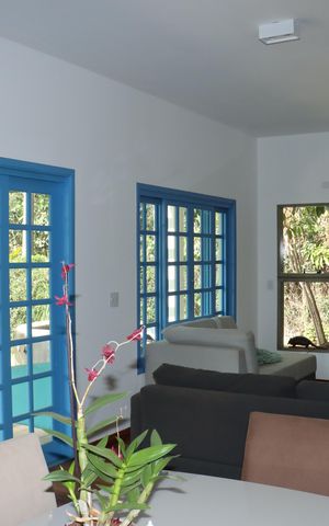 Casa de condomínio para alugar com 300m², 5 quartos e 4 vagasSala