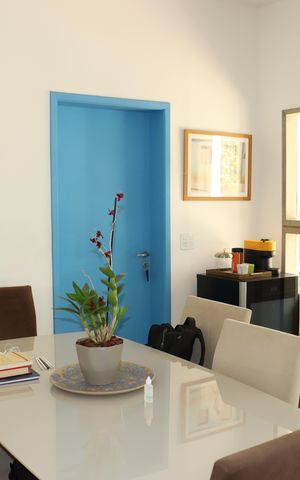 Casa de condomínio para alugar com 300m², 5 quartos e 4 vagasSala