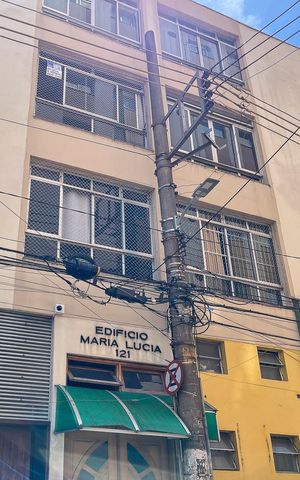 Apartamento à venda com 100m², 3 quartos e 1 vagaFachada + plaquinha