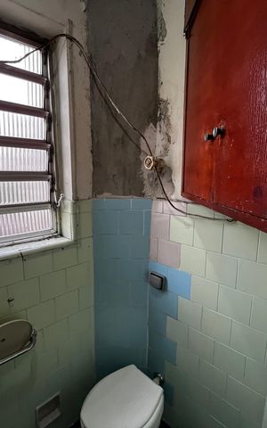 Apartamento à venda com 110m², 3 quartos e sem vaga Apartamento à venda com 110m², 3 quartos e sem vagaBanheiro de serviço
