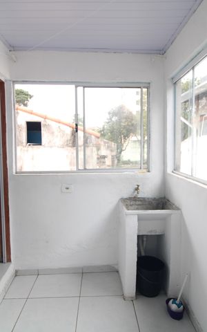 Casa para alugar com 16m², 1 quarto e 1 vagaStudio