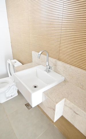 Casa de condomínio para alugar com 153m², 3 quartos e 2 vagas Casa de condomínio para alugar com 153m², 3 quartos e 2 vagasBanheiro