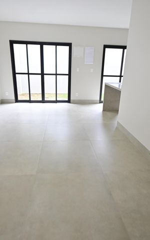 Casa de condomínio para alugar com 153m², 3 quartos e 2 vagasSala