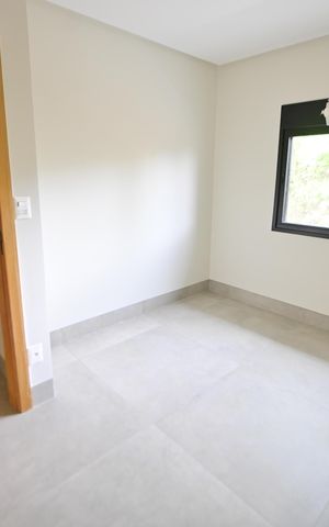 Casa de condomínio para alugar com 153m², 3 quartos e 2 vagasSuíte 1