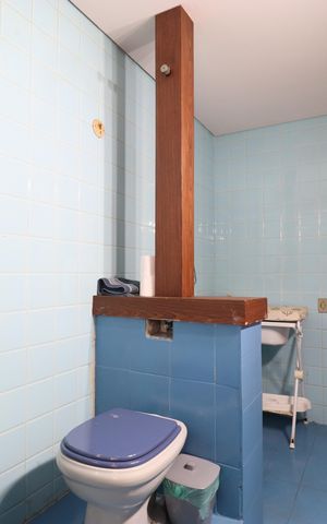 Casa à venda com 521m², 6 quartos e 6 vagasBanheiro Social
