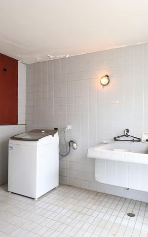 Casa à venda com 521m², 6 quartos e 6 vagasÁrea de Serviço