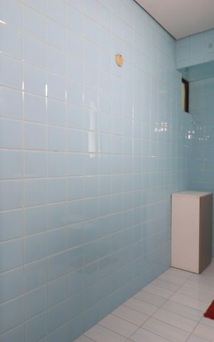 Casa à venda com 521m², 6 quartos e 6 vagasBanheiro de serviço